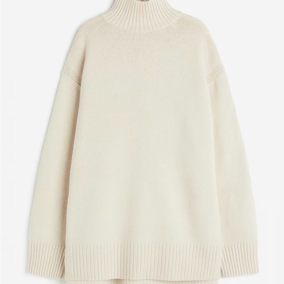 H&M Cream Cowl Neck Sweater Women’s Long Sleeve Knit Pullover - Picture 2 of 16